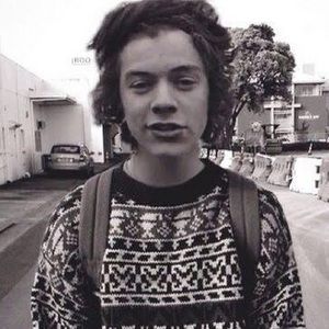 Meet your Posher, Edith